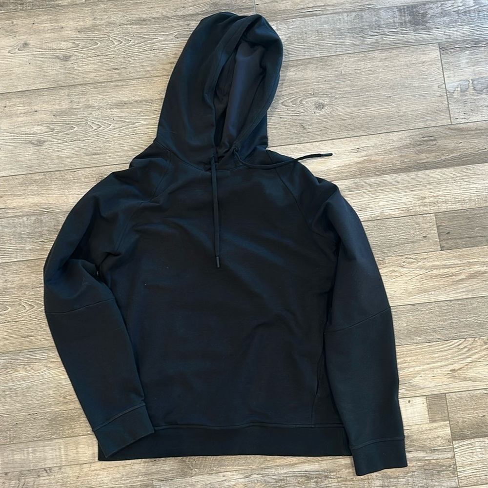 Lululemon Hoodie (M)